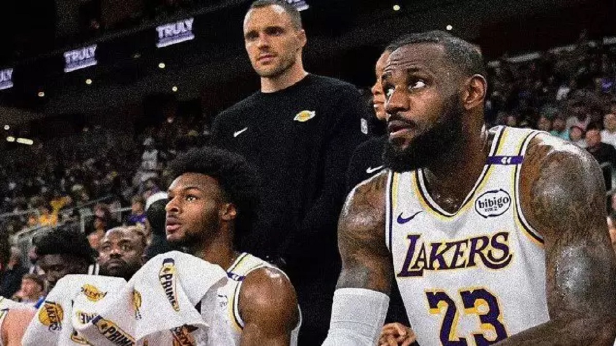 LeBron e Bronny James se tornam a primeira dupla de pai e filho a jogar juntos na história da NBA