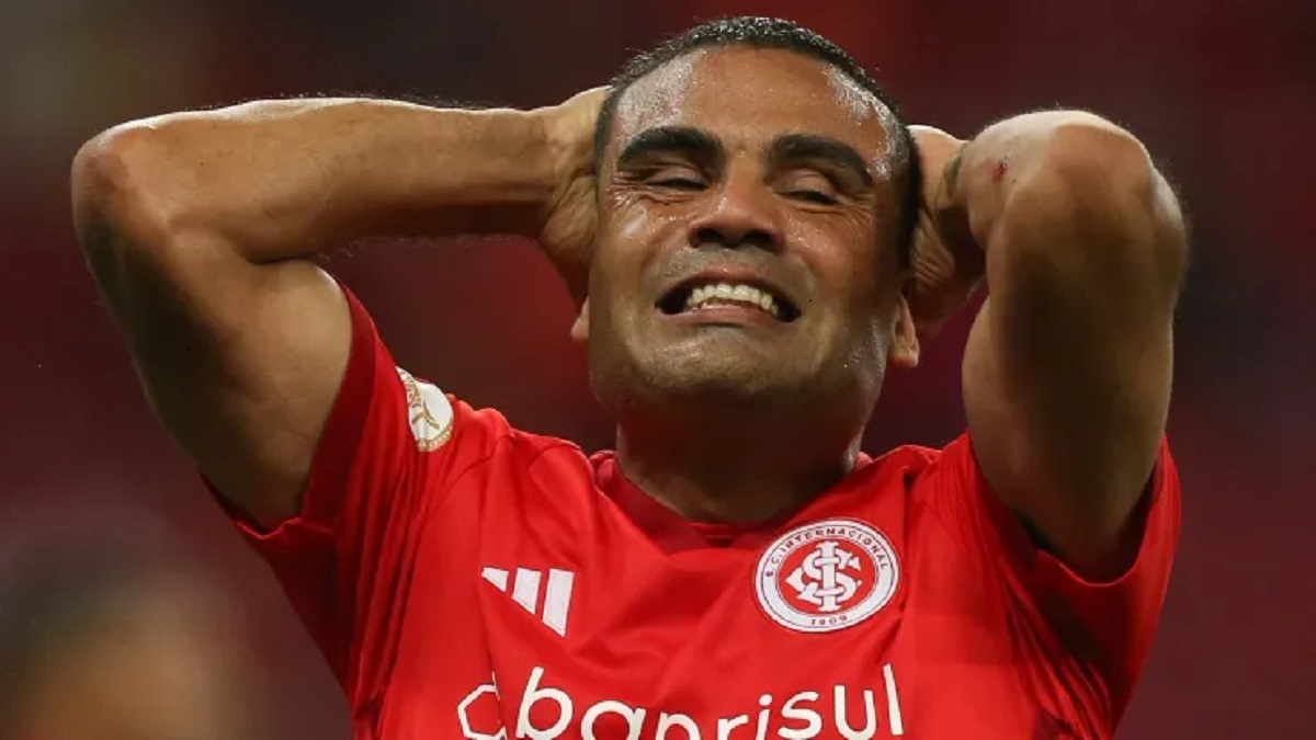 Inter confirma grave lesão e Gabriel Mercado passará por cirurgia